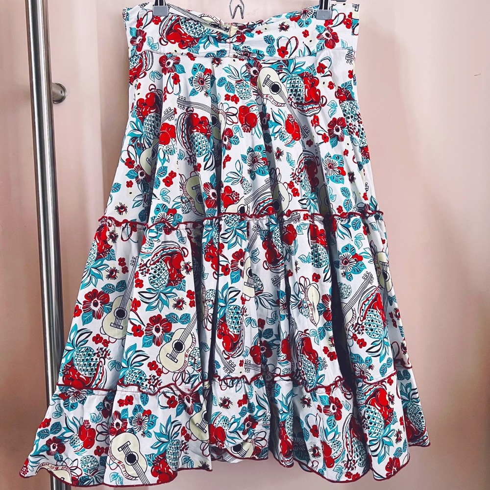 Bettie Page Tropical Print Circle Skirt - Picture 4 of 5